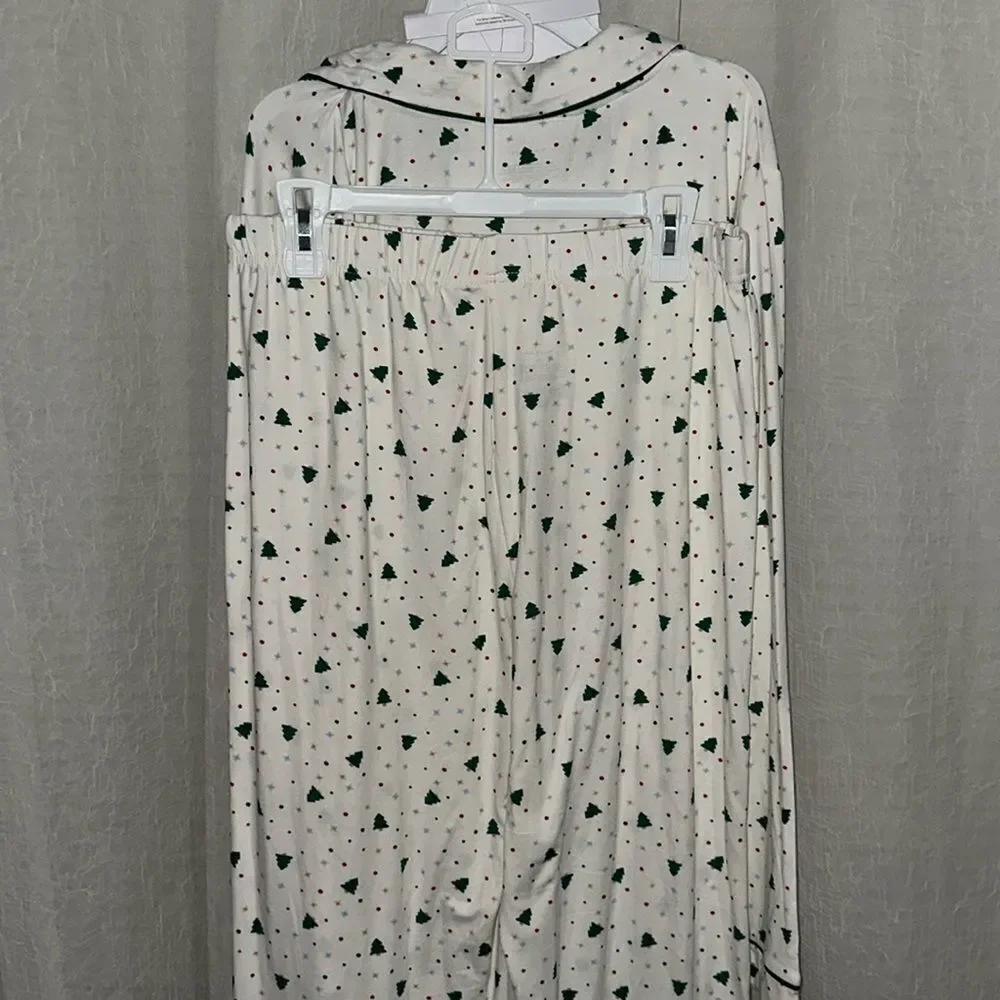 TAHARI L White Green Christmas Tree Notched Collar Long Sleeve Pants PJ Gift Set